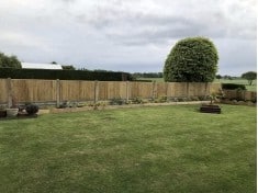 garden fencing service. new fence and fence repairs